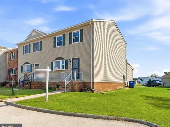 31 Pioneer Ln, Gettysburg, PA 17325