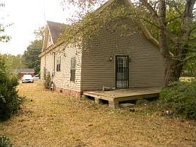 2nd image of 621 County Road 5031