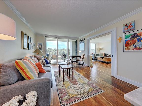 5th image of 220 Belleview Blvd APT 407