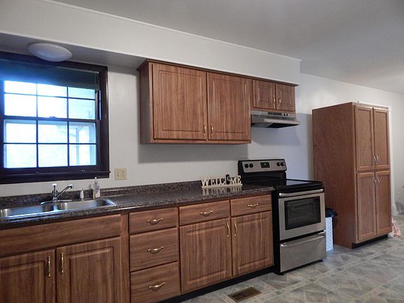 5th image of 7334 Bonny Kate Dr