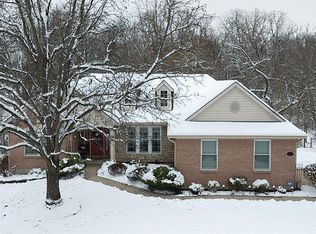 690 Kensington Ct, Maineville, OH 45039