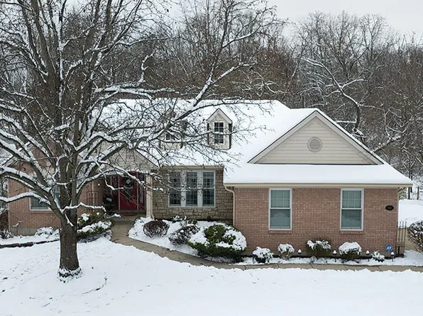 690 Kensington Ct, Maineville, OH 45039