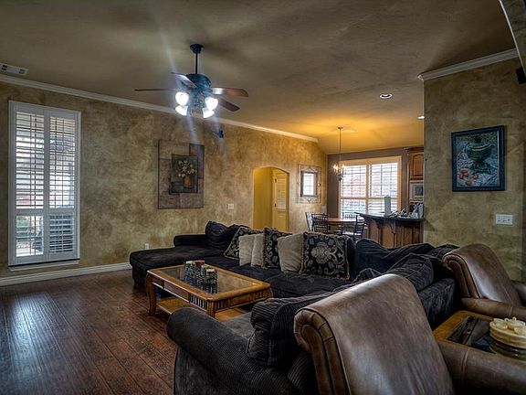 5th image of 1124 Kelsi Dr