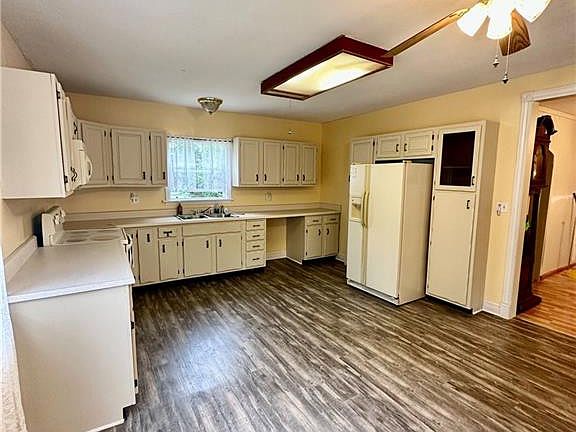 4th image of 4763 County Road 175