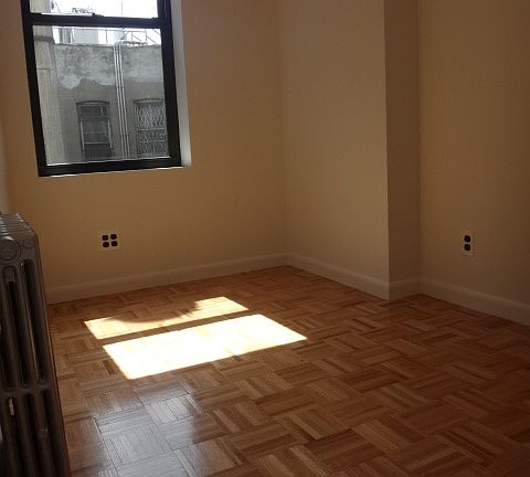 4th image of 365 Broome St #13/12