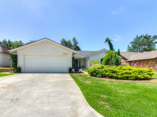 11212 NW 112th St, Yukon, OK 73099