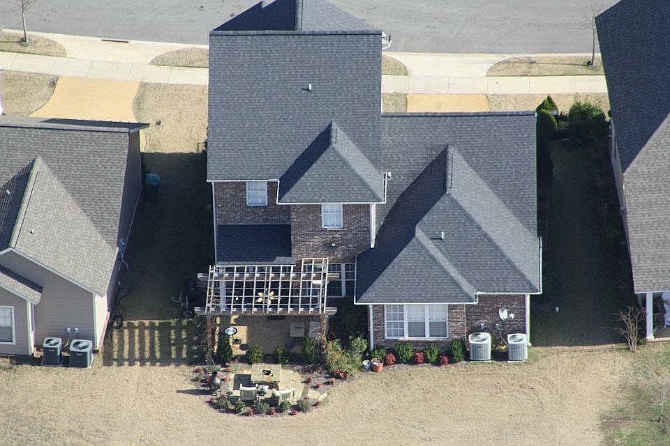 2nd image of 131 Midway Dr