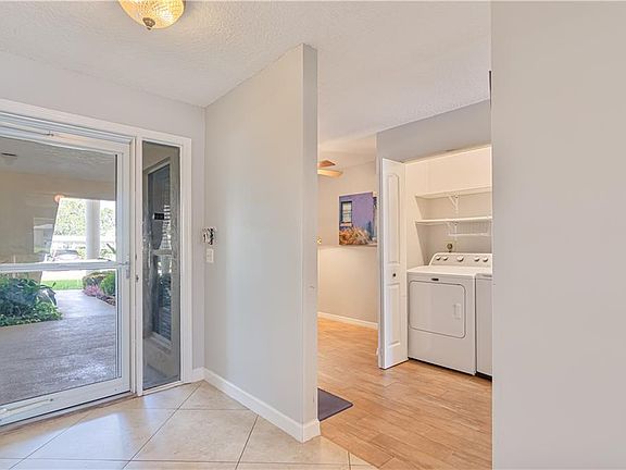 5th image of 500 Grove Isle Cir Unit 500-105
