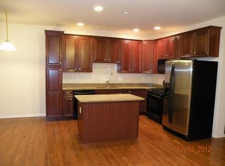 25197 Bald Eagle Ter, Chantilly, VA