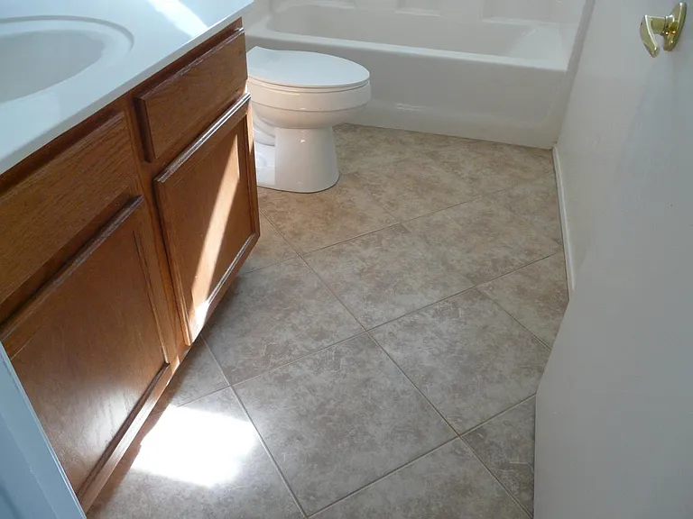 2 end
 Bathroom upstairs
sink/toilet/bth tub/shower