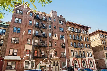 40 Linden Blvd  at 40 Linden Boulevard in Flatbush