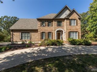 11980 Forest Lake Dr, Rolla, MO 65401