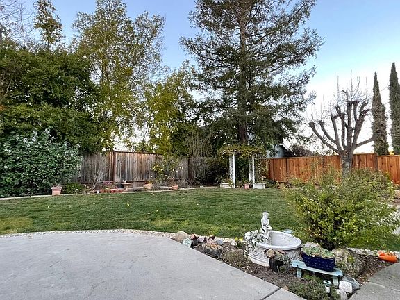 4th image of 6427 Trinidad Dr