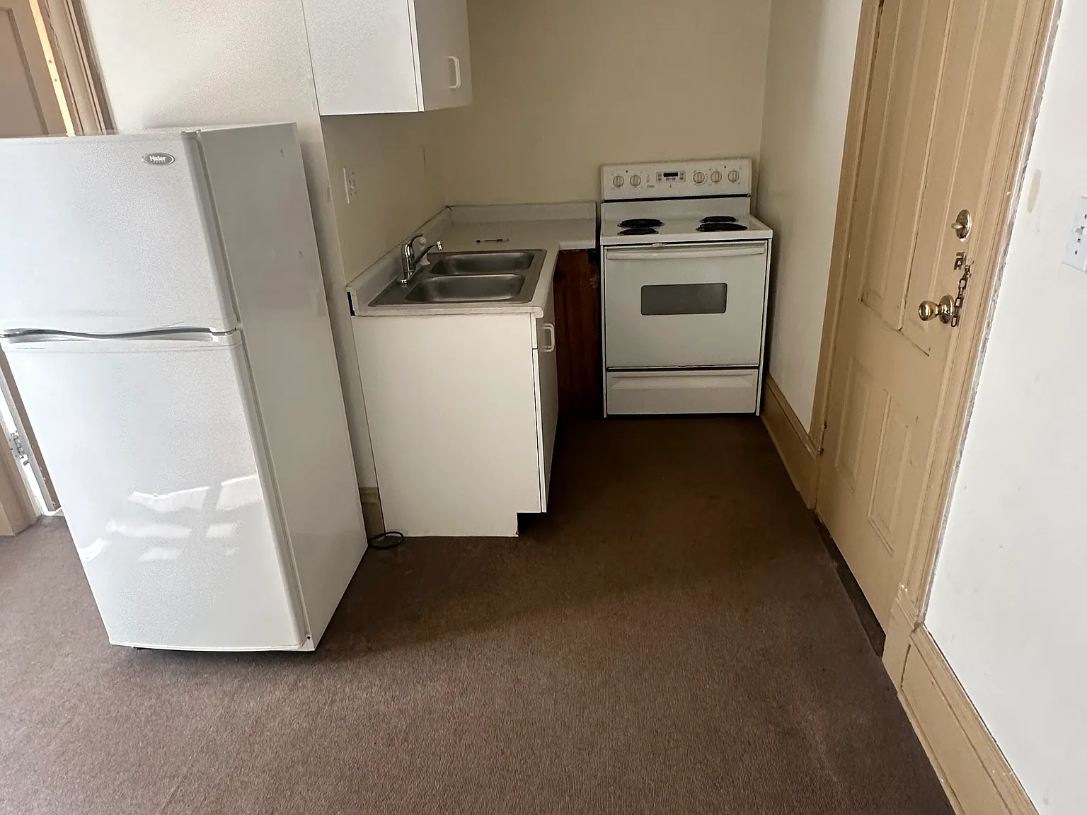 1 bed, 550 sqft, $565 — Photo 3