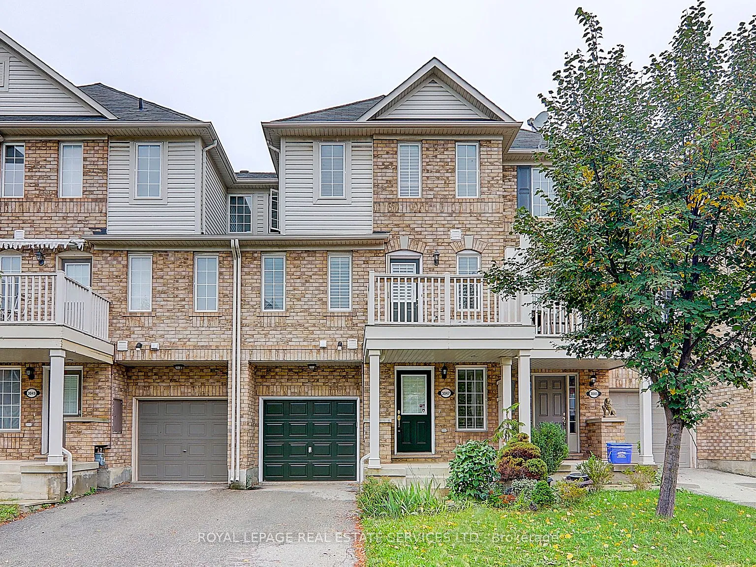3 bed, $2,980 — Photo 1