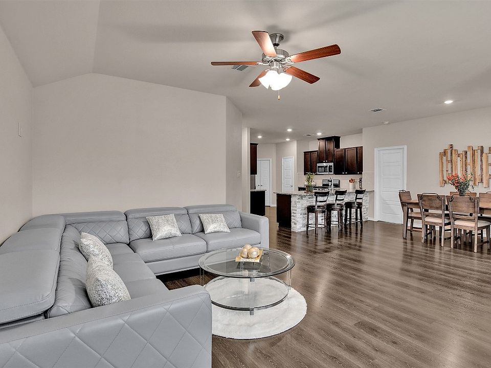 1st image of 6409 Crownmere Dr