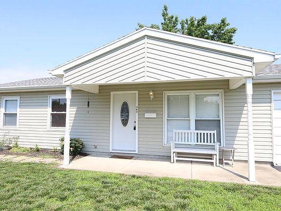 2nd image of 363 Glenapple Dr