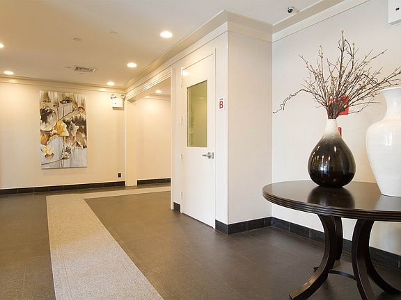 2nd image of 14320 Hoover Ave APT 502