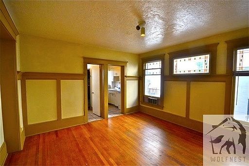 5th image of 305 S Douglas St #2