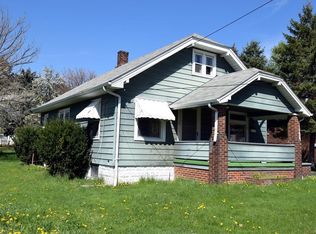54 Princess St, Campbell, OH