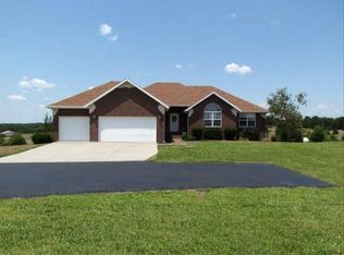 1101 Collins Rd, Ozark, MO 65721