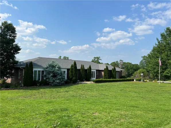 13337 E Nelson Rd, Nevada, MO 64772