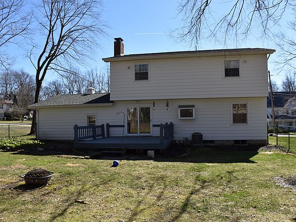 4th image of 413 Hartz Ave