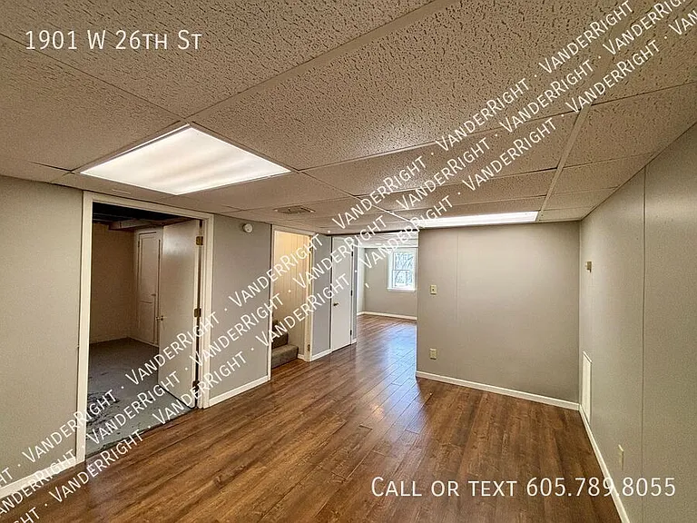 1901 W 26th St — Photo 22