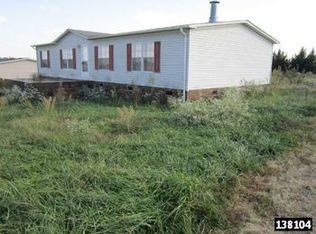 5437 Oxford School Rd, Claremont, NC 28610