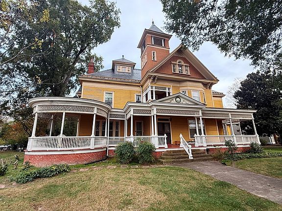 60th image of 117 Reid St