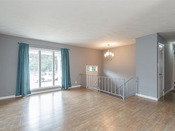 4th image of 187 Homewood Ave