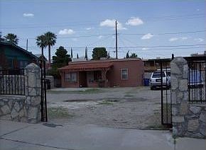 2nd image of 3257 Aurora Ave