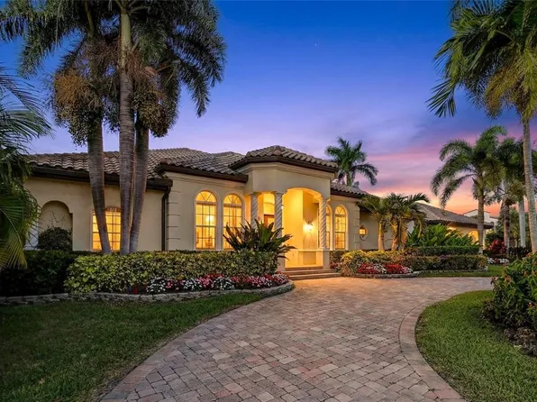 404 Partridge Cir, Sarasota, FL 34236