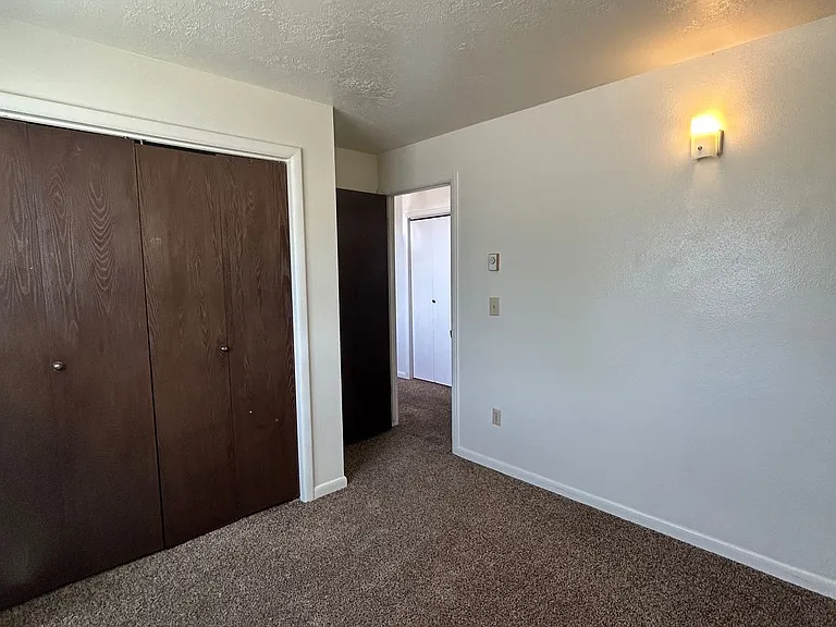 5105 Hawthorne — Photo 41