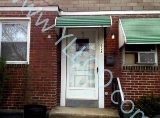 924 Pine Rd, Sharon Hill, PA 19079