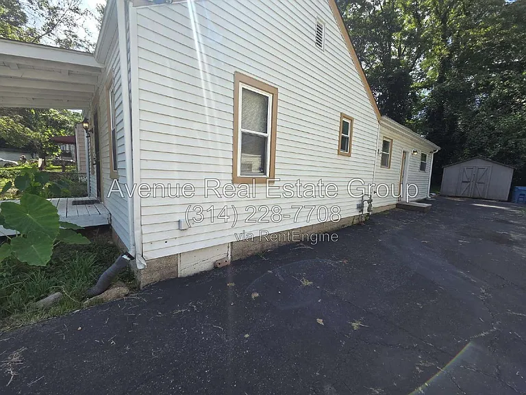 135 Grether Ave — Photo 15