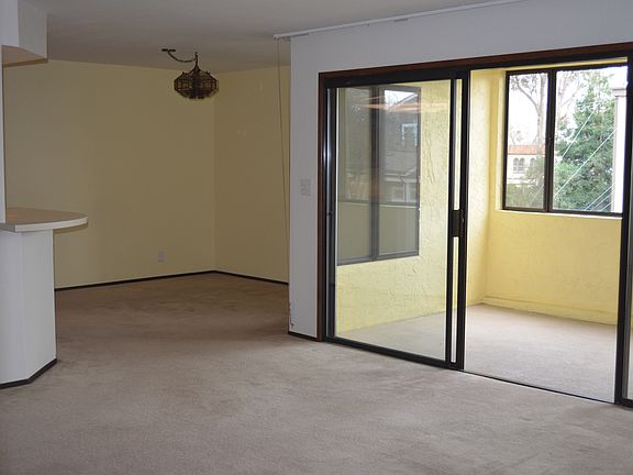 3rd image of 1500 Howard Ave APT 207