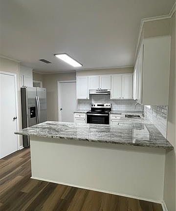 5th image of 412 Fendler Pkwy