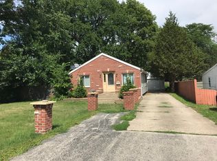 635 N Evanslawn Ave, Aurora, IL