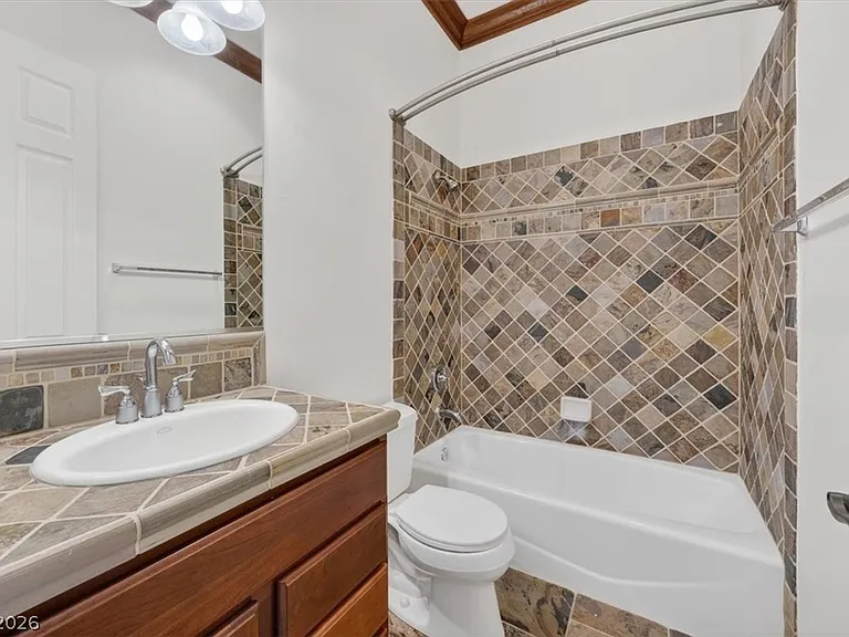 77 Tapadero Ln — Photo 40