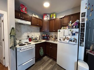 6956 N Ashland Blvd APT 211, Chicago, IL 60626