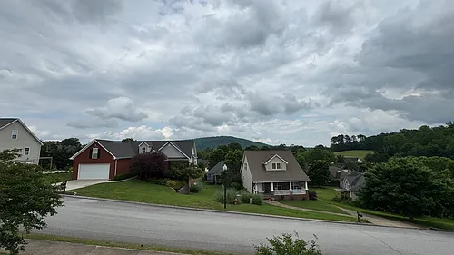 5685 Hyacinth Ln Photo 1