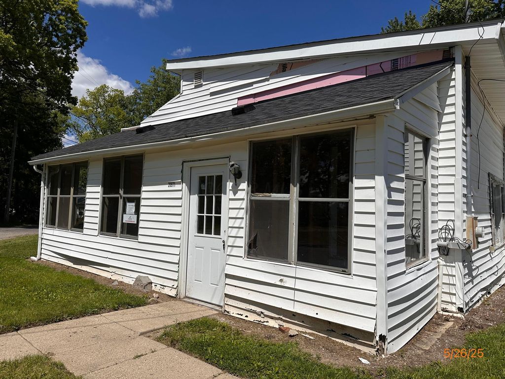 Real estate listing image