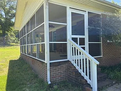 3805 Jefferson Davis Hwy — Photo 2