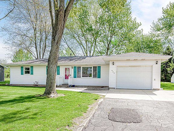 5th image of 608 Maxine Dr