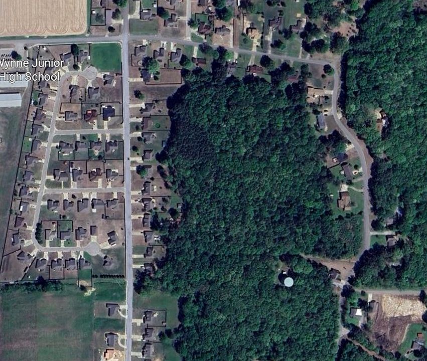 2nd image of 1737 Peterson Dr
