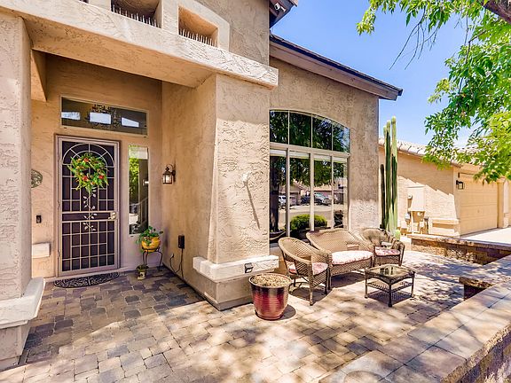 3rd image of 8612 W Melinda Ln