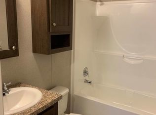 84 Normandy Dr, Howell, MI 48843