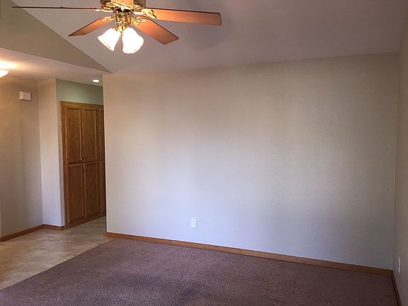 4th image of 4432 Oxwood Dr