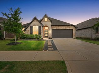520 Concho St, Aubrey, TX 76227